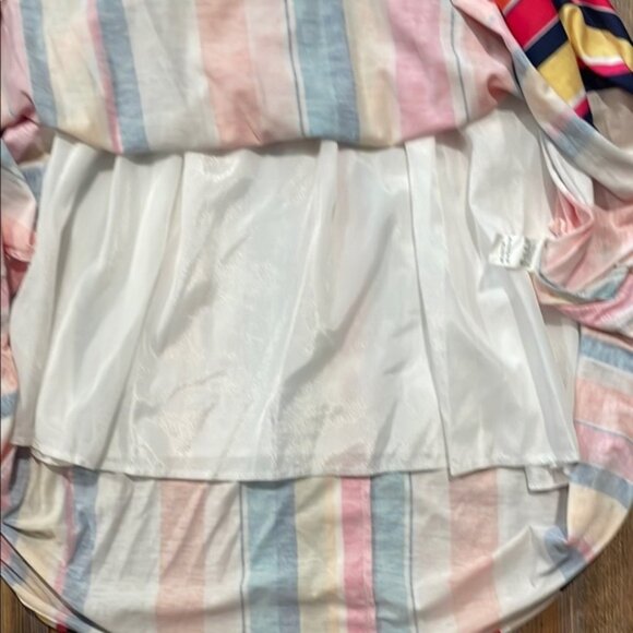 Women’s Multicolor Striped Tie Front Adjustable Strap Lined Dress Button Front - Picture 4 of 6